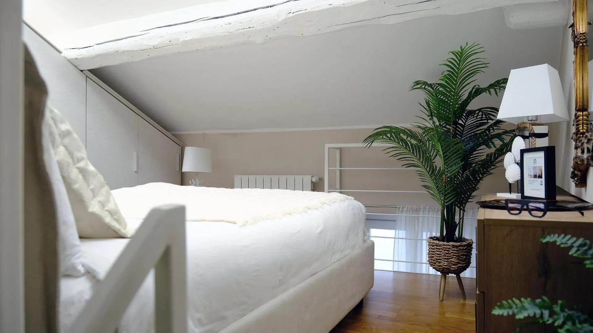 Apartment Comecasa Loft In Porta Romana Near Policlinico Mangiagalli Milan